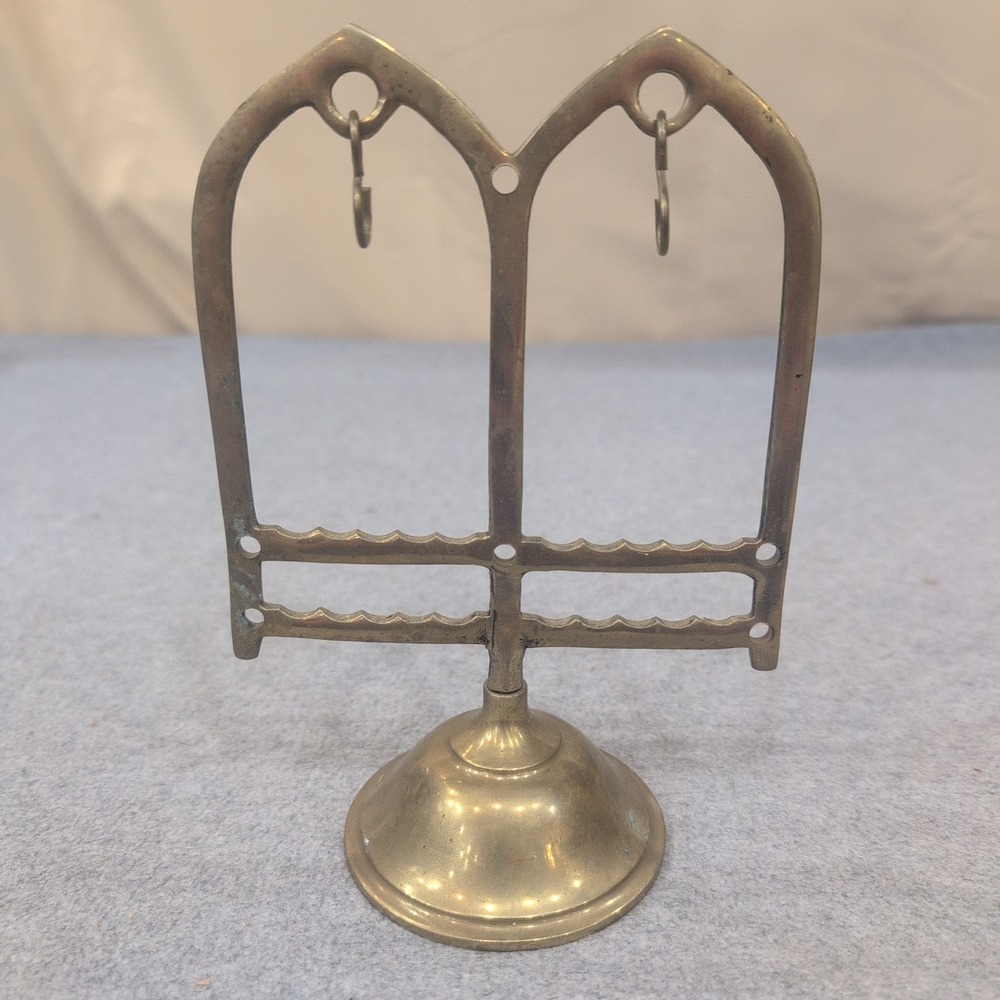 Vintage Brass Gothic Cathedral Arch Earring Stand Jewelry Display Organizer - Picture 4 of 7